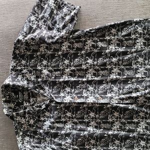 Mens Hawaiian Shirt with Coconut Buttons